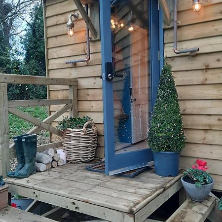 Cosy Double Shepherds Hut In Beautiful Wicklow With Underfloor Heating Throughout Rathnew Екстер'єр фото