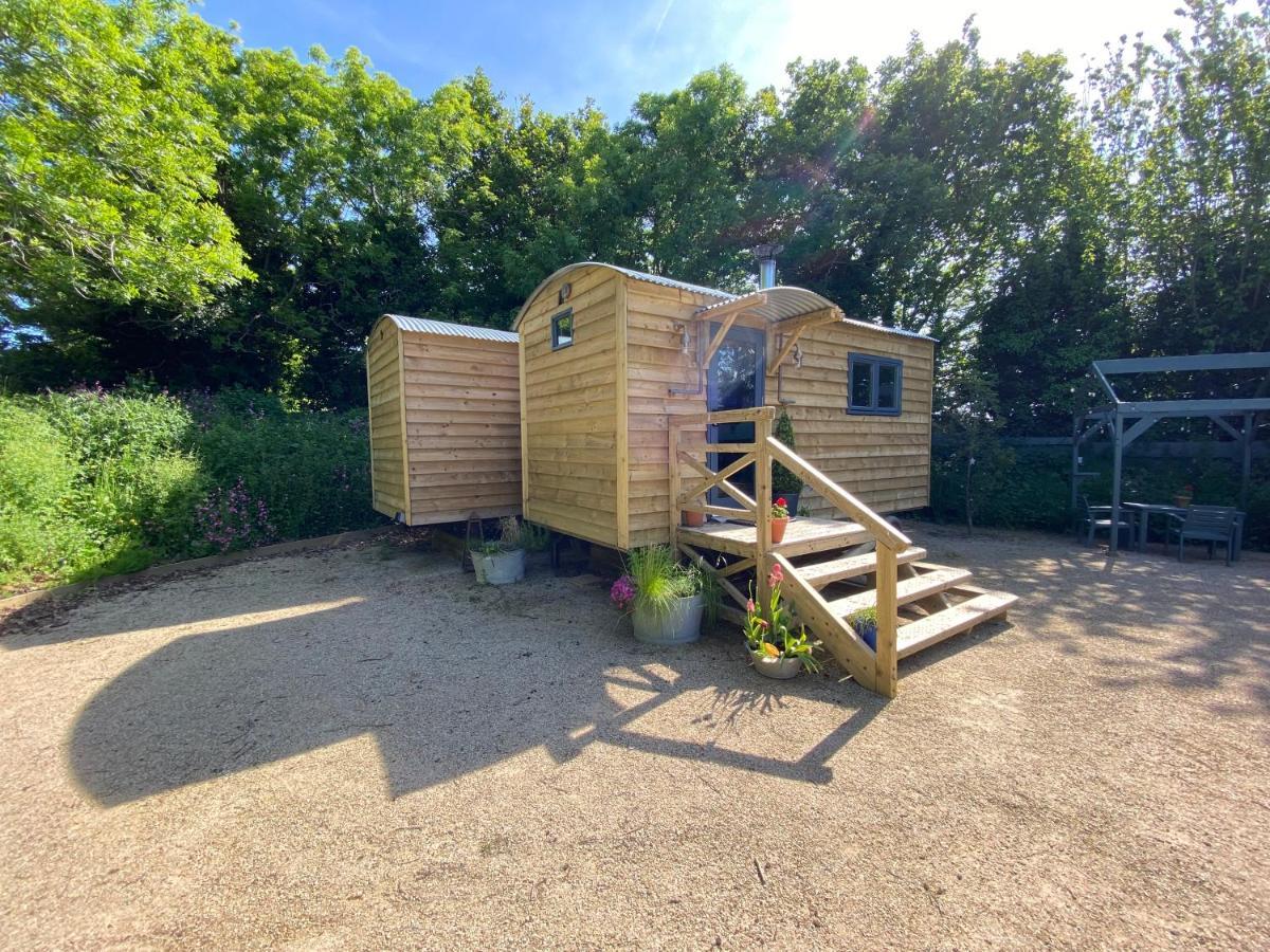 Cosy Double Shepherds Hut In Beautiful Wicklow With Underfloor Heating Throughout Rathnew Екстер'єр фото